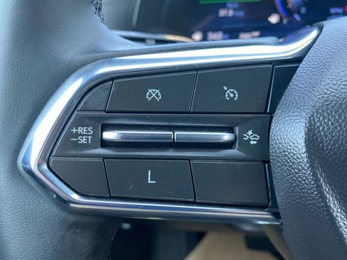 New 2025 Chevrolet Equinox LT w/ Convenience Package II image 20