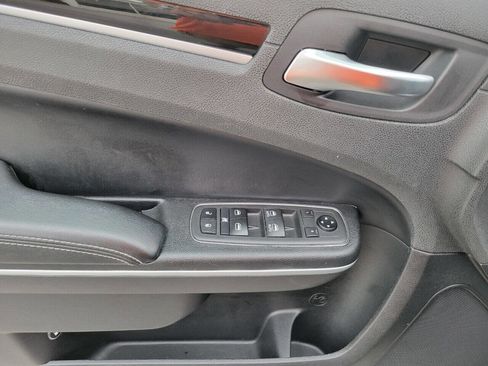 Used 2021 Chrysler 300 S image 14