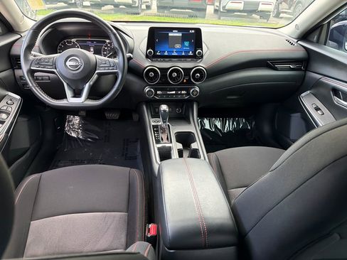 Certified 2024 Nissan Sentra SR FWD image 15