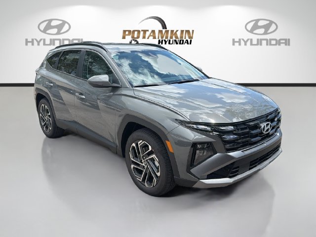 New 2026 Hyundai Tucson SEL Plus w/ Tow & Go Package FWD image 3