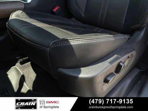 Used 2024 Chevrolet Silverado 2500 High Country w/ High Country Premium Package AWD/4WD image 23