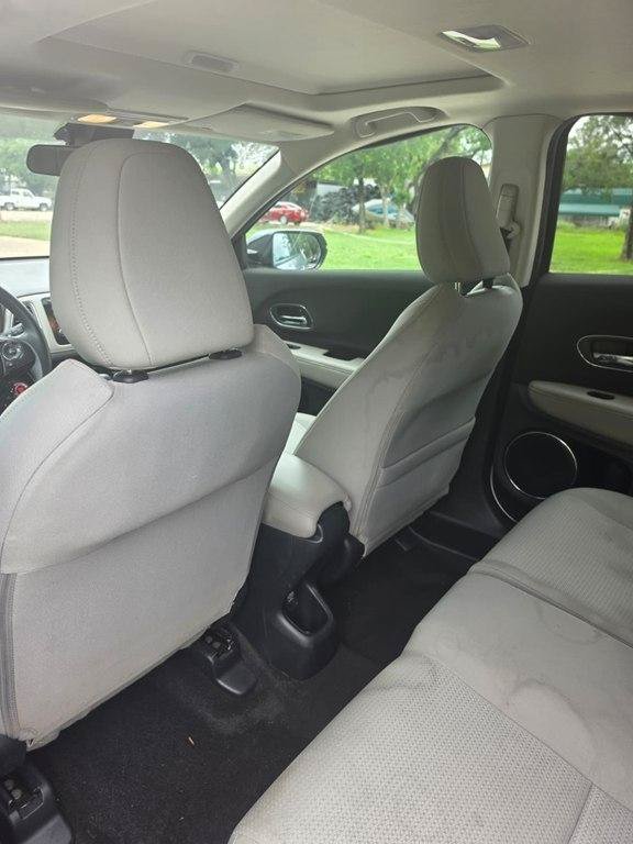 Used 2019 Honda HR-V EX image 12
