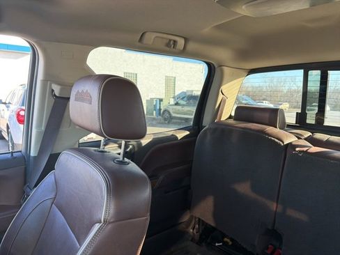 Used 2018 Chevrolet Silverado 1500 High Country image 70