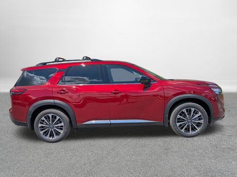 New 2026 Nissan Pathfinder Platinum w/ Cargo Package FWD image 2