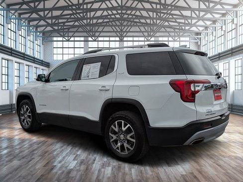 Used 2023 GMC Acadia SLT image 6