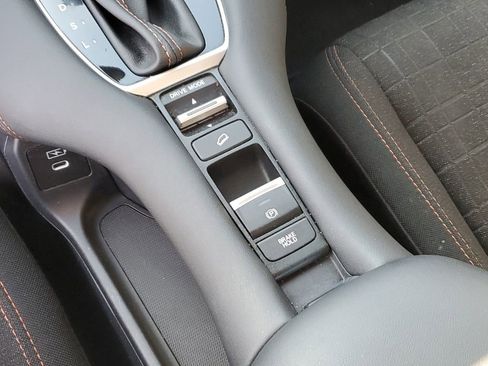 Used 2024 Honda HR-V Sport image 22