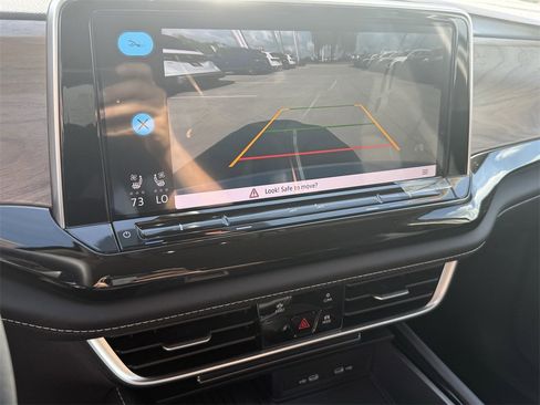 New 2026 Volkswagen Atlas SE image 18