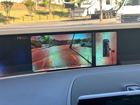 New 2026 Lincoln Nautilus Premier image 29