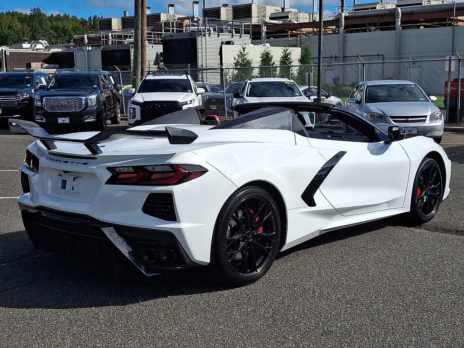 Used 2023 Chevrolet Corvette Stingray Preferred Conv w/ Z51 Performance Package RWD image 6