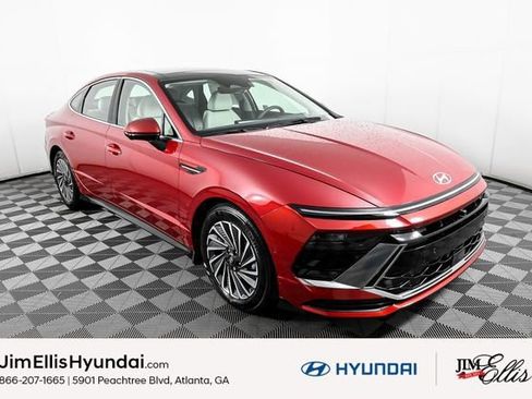 Certified 2025 Hyundai Sonata Limited image 4