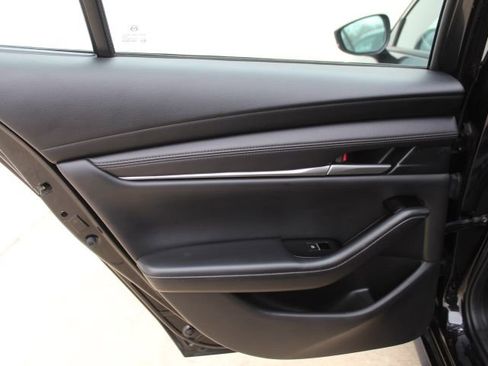 Certified 2024 MAZDA MAZDA3 s image 28