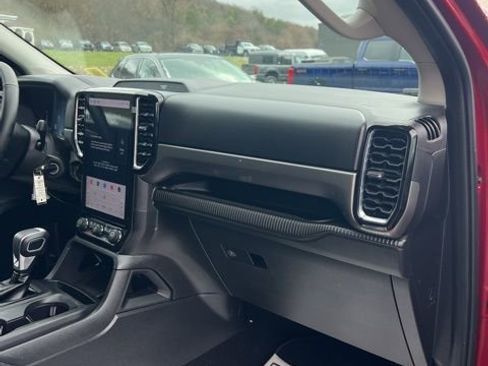 Used 2025 Ford Ranger XLT AWD/4WD image 65
