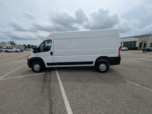 Used 2023 RAM ProMaster 2500 FWD image 22