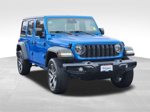 Used 2025 Jeep Wrangler Unlimited Sport S 4xe AWD/4WD image 3