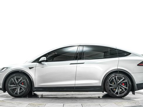 Used 2026 Tesla Model X Plaid AWD/4WD image 6
