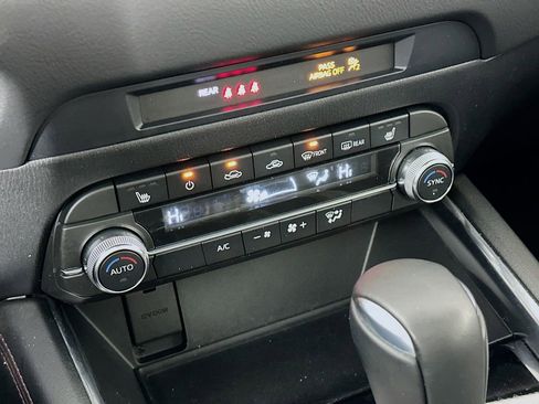 Used 2023 MAZDA CX-5 Carbon Edition image 22