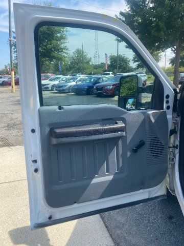 Used 2015 Ford F250 XL RWD image 14