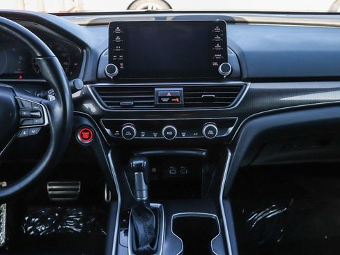 Used 2022 Honda Accord Sport image 14