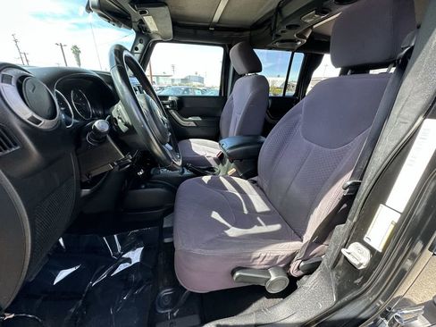 Used 2013 Jeep Wrangler Unlimited Sport image 19