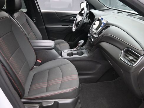 Used 2024 Chevrolet Equinox RS image 7