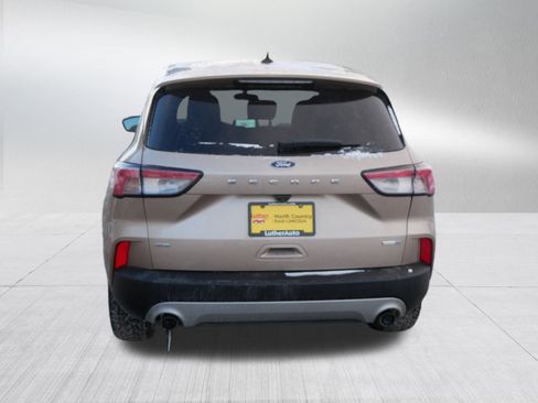 Used 2020 Ford Escape SE image 6