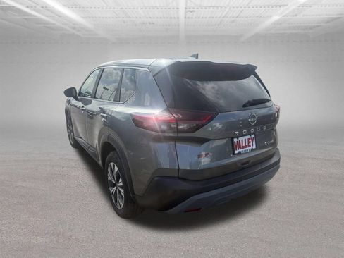 Used 2023 Nissan Rogue SV AWD/4WD image 9