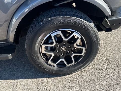 Used 2022 Ford Bronco Outer Banks image 44