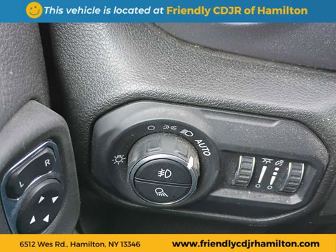 Used 2022 Jeep Gladiator Mojave w/ LED Lighting Group image 14