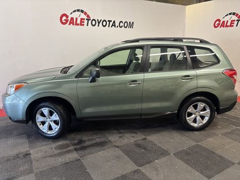 Used 2016 Subaru Forester 2.5i w/ Alloy Wheel Package image 8