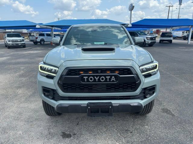 Used 2021 Toyota Tacoma TRD Pro AWD/4WD image 8