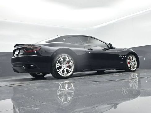 Used 2017 Maserati GranTurismo Sport RWD image 49