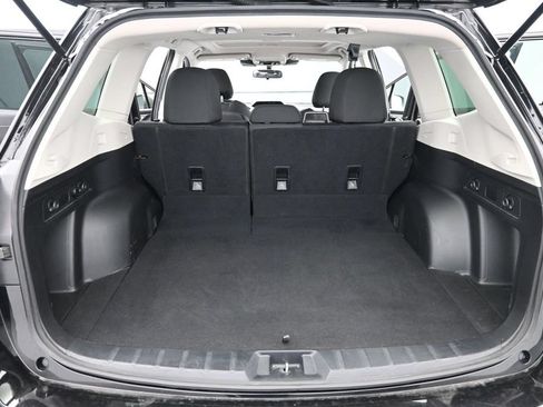 Used 2024 Subaru Forester Premium AWD/4WD image 15