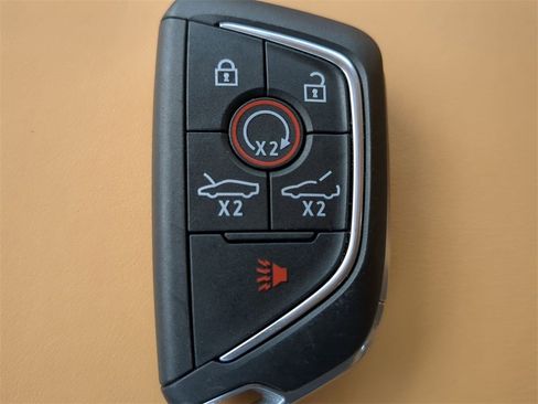 Used 2020 Chevrolet Corvette Stingray Premium Cpe w/ 3LT Preferred Equipment Group image 28