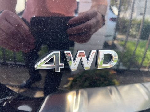 Used 2023 INFINITI QX80 Sensory w/ Cargo Package image 8