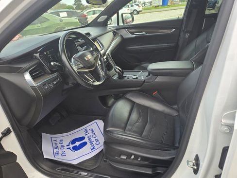 Used 2023 Cadillac XT5 Premium Luxury w/ Platinum Package image 7