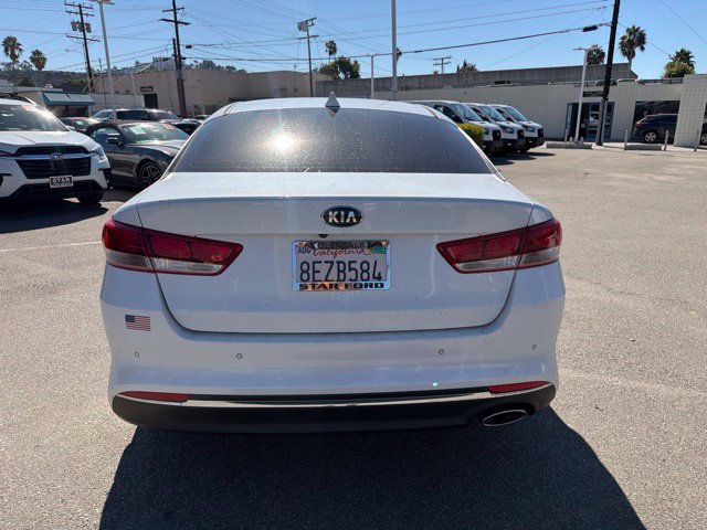 Used 2018 Kia Optima LX w/ 17" Alloy Wheels Package FWD image 6