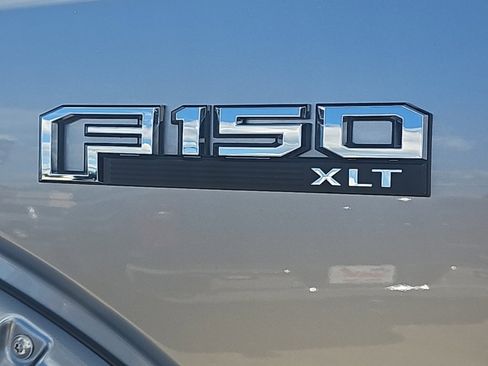Used 2020 Ford F150 XLT w/ Equipment Group 302A Luxury image 10