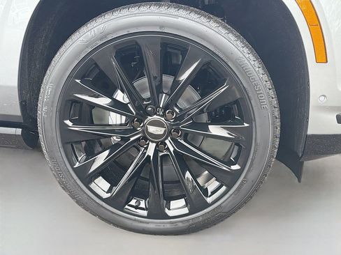 New 2026 Cadillac Escalade Platinum Sport w/ LPO, ONYX Package image 35