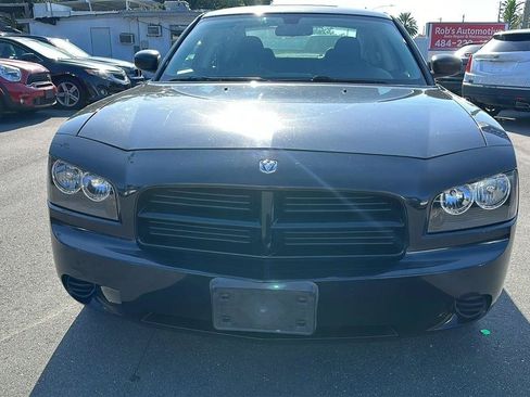 Used 2009 Dodge Charger SE RWD image 4