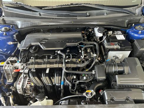 Used 2022 Hyundai Elantra SEL w/ Convenience Package FWD image 24