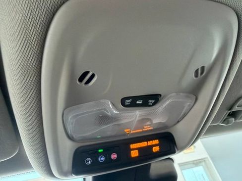 Used 2023 Buick Encore GX Select w/ Safety Package II AWD/4WD image 10