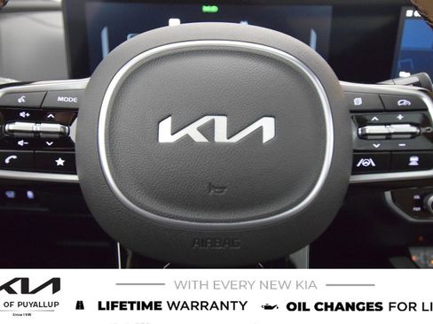 New 2025 Kia Sorento SX Prestige w/ Olive Brown Leather Package image 26