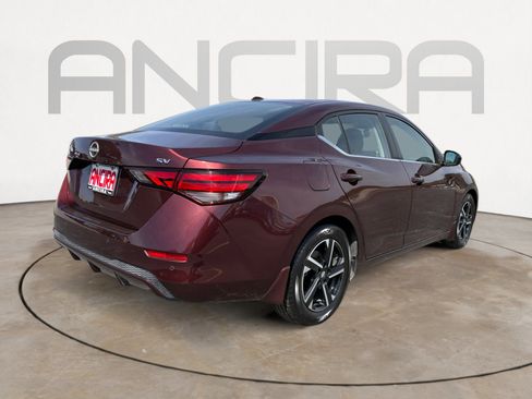 Used 2024 Nissan Sentra SV image 11
