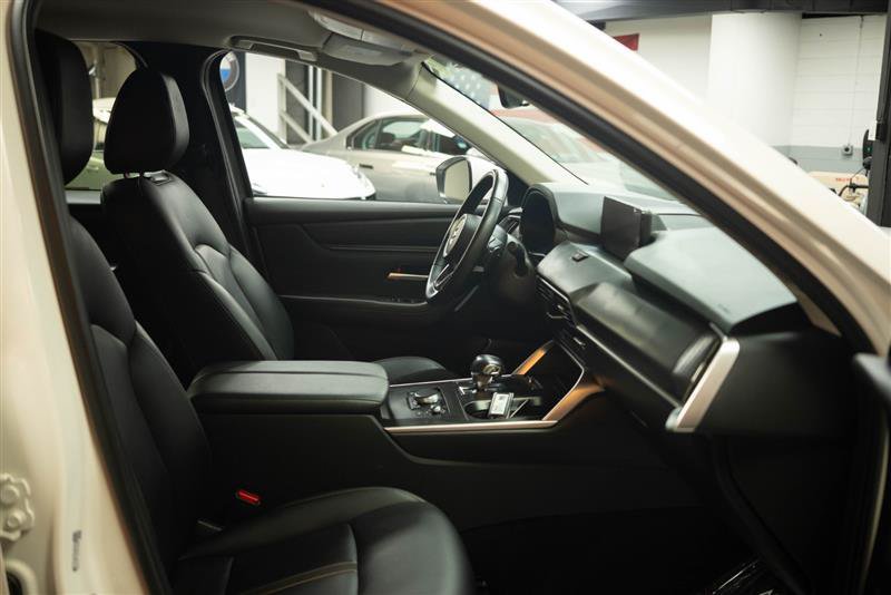Used 2024 MAZDA CX-90 3.3 Turbo w/ Select Package AWD/4WD image 14