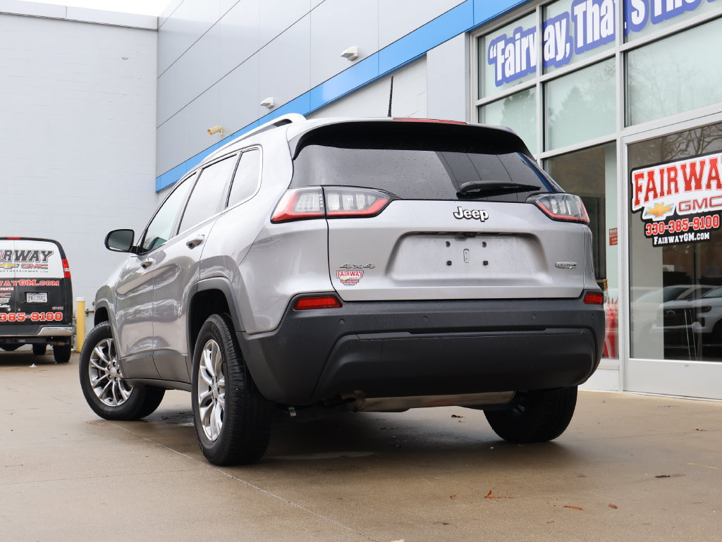 Used 2020 Jeep Cherokee Latitude Plus w/ Cold Weather Group AWD/4WD image 34