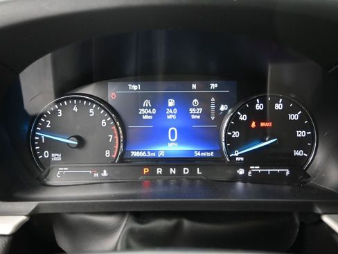 Used 2021 Ford Explorer XLT RWD image 11