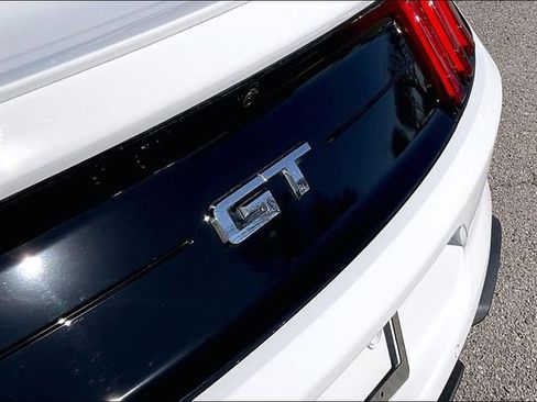 Used 2020 Ford Mustang GT Premium w/ Equipment Group 401A image 8