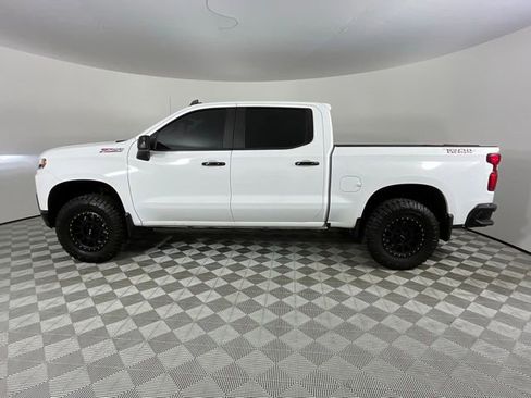 Used 2019 Chevrolet Silverado 1500 LT Trail Boss AWD/4WD image 4