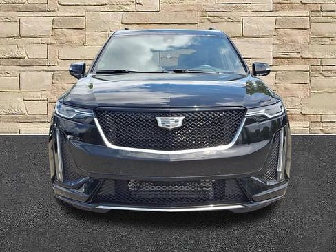 Certified 2025 Cadillac XT6 Sport w/ Technology Package AWD/4WD image 5