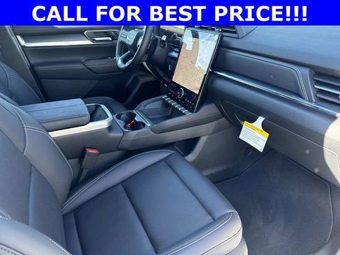 New 2026 GMC Terrain Elevation w/ Elevation Premium Package image 17